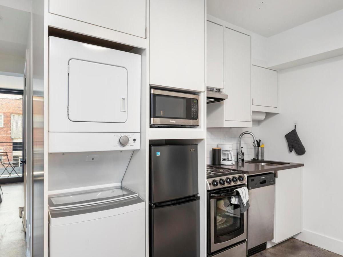 Comfortable Studio With Queen Bed, City Walkable! Apartment Atlanta Exterior photo